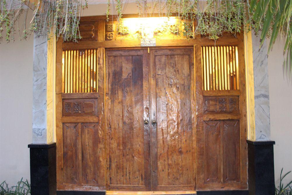 The Vie Villa Legian Exterior foto